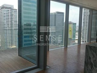 Condo en venta de 3 habitaciones en Sathon, Bangkok