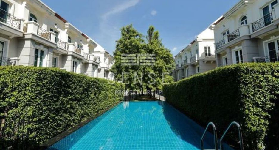 出租 3 卧室 独立屋 在 Khlong Toei, 曼谷