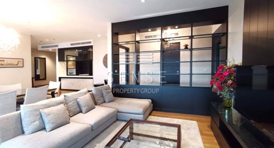 For rent 3 bedrooms condo in Khlong Toei, Bangkok