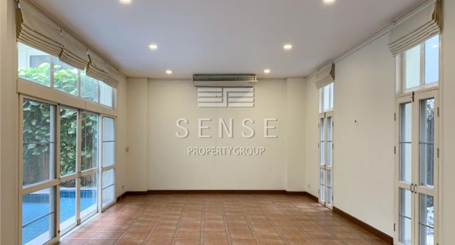 For rent 5 bedrooms house in Khlong Toei, Bangkok