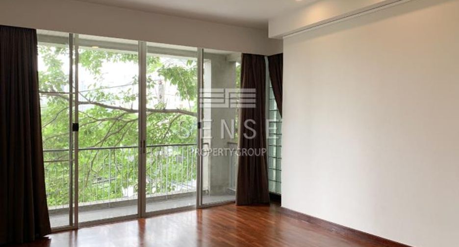 For rent 4 ベッドルーム condo in Khlong Toei, Bangkok