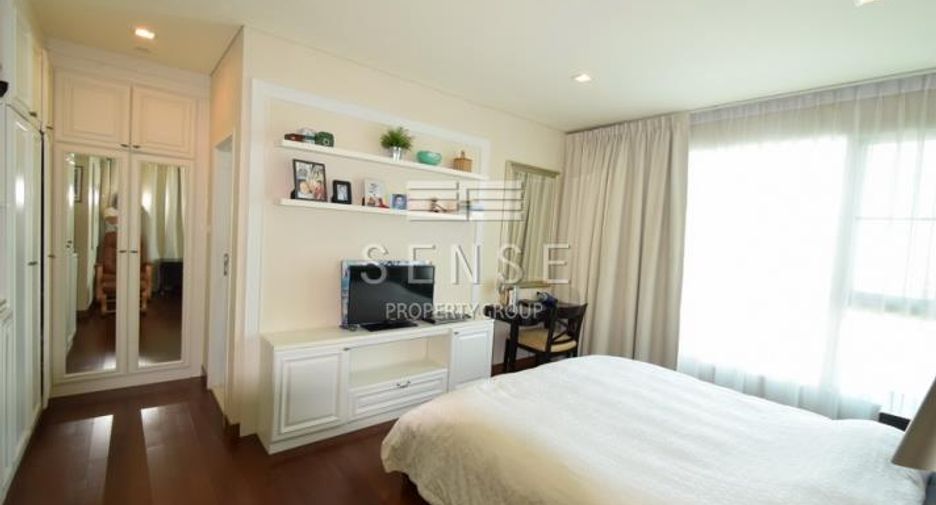 For rent 4 ベッドルーム condo in Watthana, Bangkok