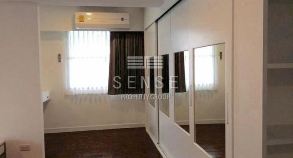 For rent 3 ベッドルーム condo in Khlong Toei, Bangkok