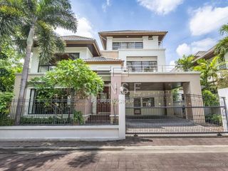 For rent 4 bedrooms house in Saphan Sung, Bangkok