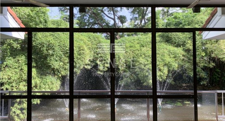 For rent 5 bedrooms house in Sathon, Bangkok