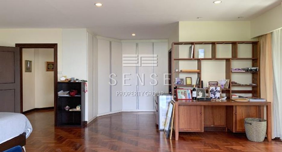 Wohnung zur Miete mit 4 Zimmer in Watthana, Bangkok