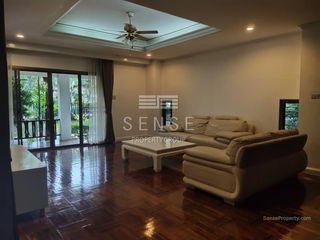 For rent 4 bedrooms house in Khlong Toei, Bangkok