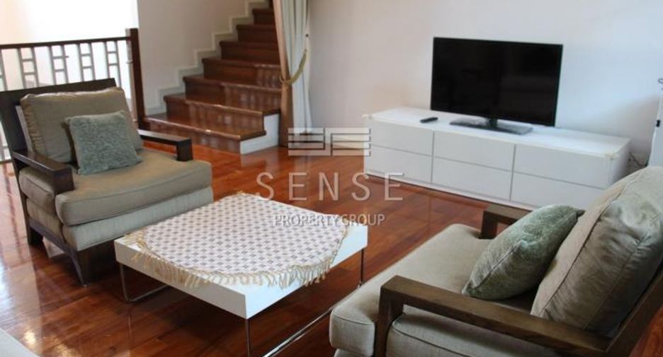 À vendre 4 chambres maison à Watthana, Bangkok