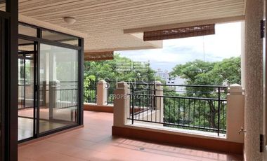 Wohnung zur Miete mit 3 Zimmer in Watthana, Bangkok