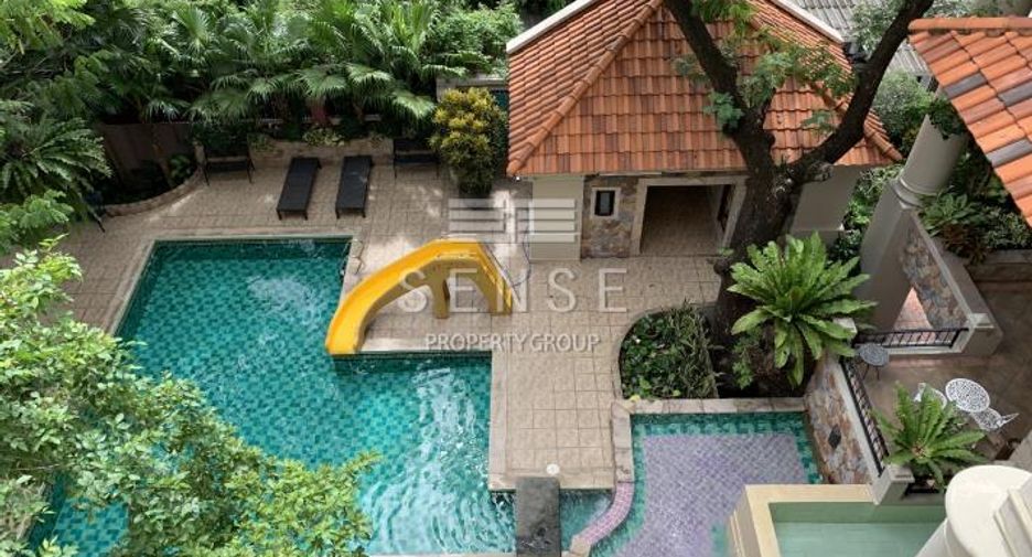 Wohnung zur Miete mit 3 Zimmer in Watthana, Bangkok