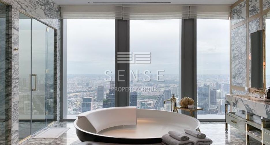 For sale 3 bedrooms condo in Sathon, Bangkok