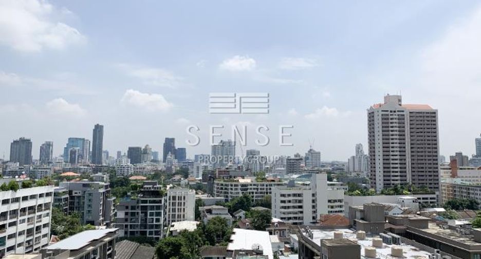 À louer 2 chambres condo à Watthana, Bangkok
