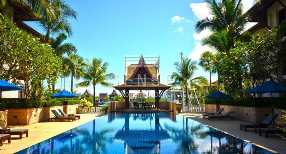 For sale 4 bedrooms condo in Mueang Phuket, Phuket
