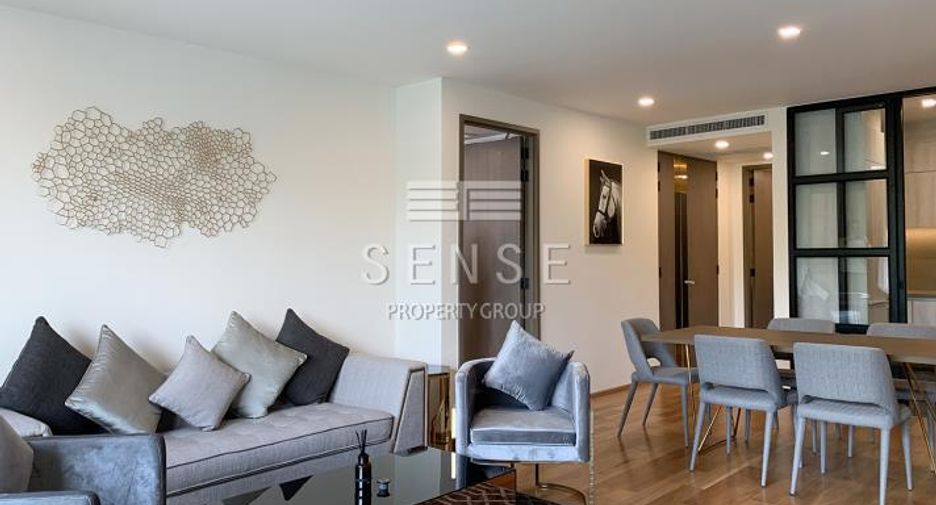 For rent 3 bedrooms condo in Khlong Toei, Bangkok