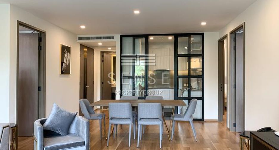 For rent 3 bedrooms condo in Khlong Toei, Bangkok