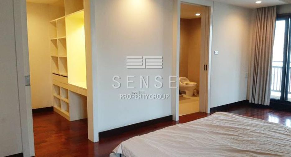 For sale 3 bedrooms condo in Sathon, Bangkok