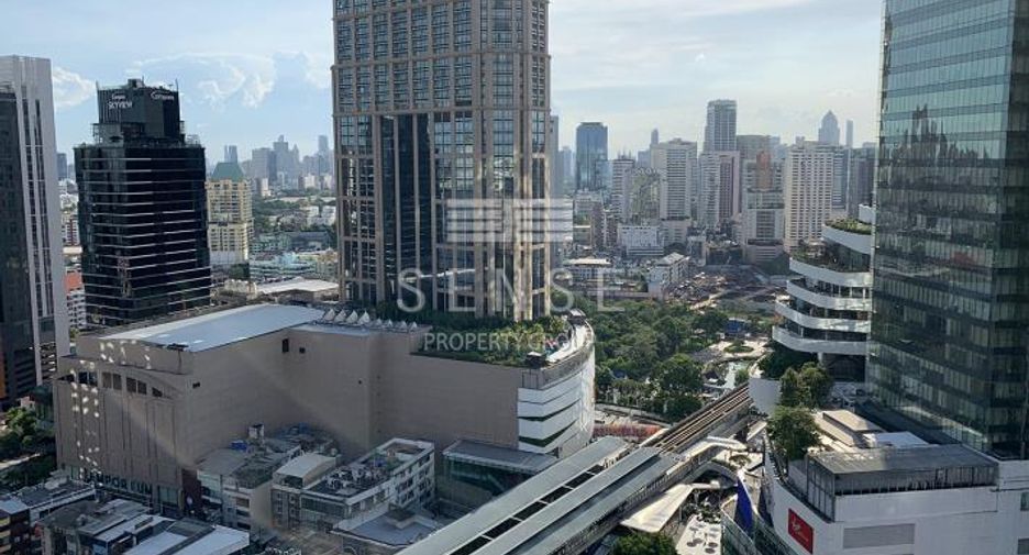 Condo en alquiler de 2 habitaciones en Khlong Toei, Bangkok