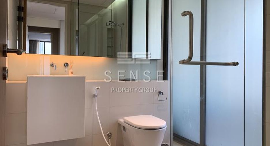 Condo en alquiler de 2 habitaciones en Khlong Toei, Bangkok
