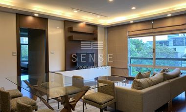 For rent 3 bedrooms condo in Yan Nawa, Bangkok