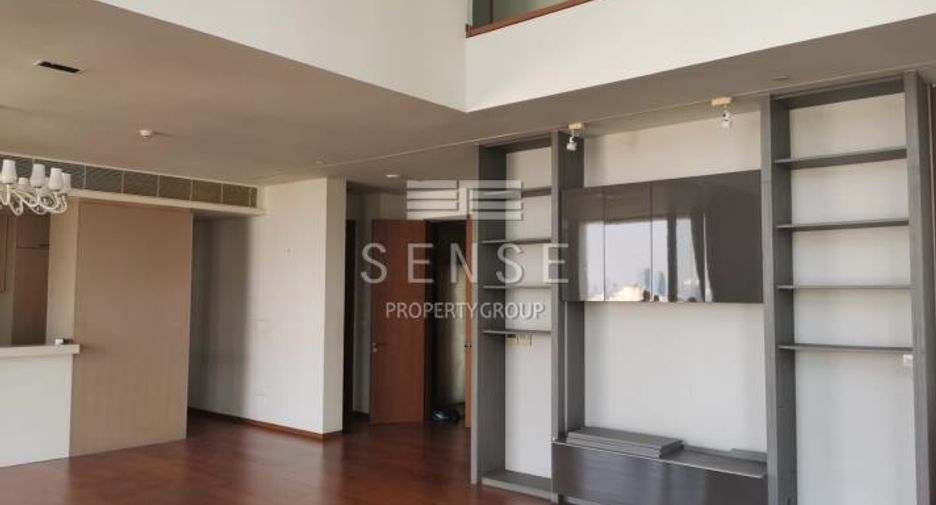 À vendre 4 chambres condo à Sathon, Bangkok