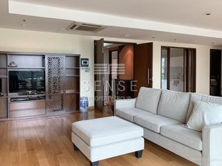 For rent 4 bedrooms condo in Khlong Toei, Bangkok