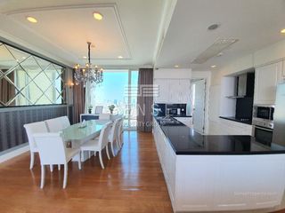 ให้เช่า 4 ห้องนอน คอนโด ใน วัฒนา, กรุงเทพฯ