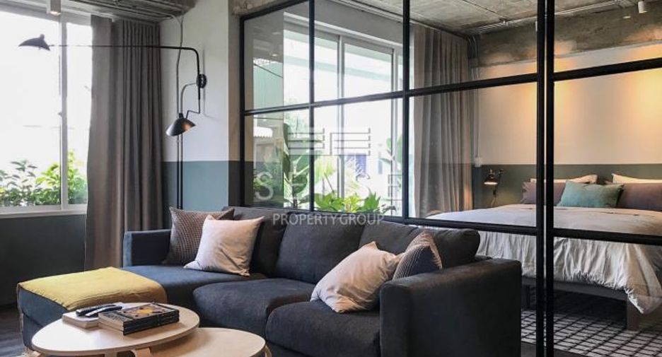 For sale and for rent 3 bedrooms townhouse in Watthana, Bangkok