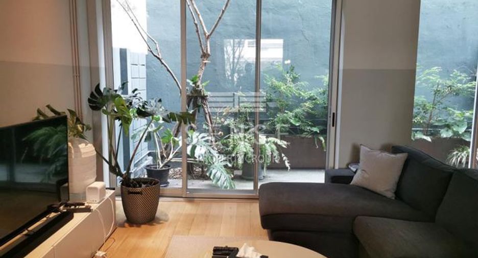 For sale and for rent 3 bedrooms townhouse in Watthana, Bangkok