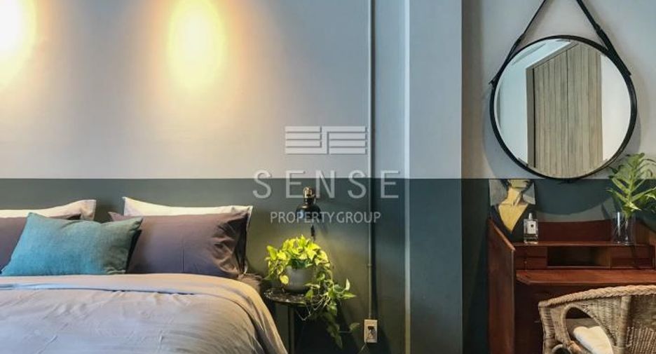 For sale and for rent 3 bedrooms townhouse in Watthana, Bangkok