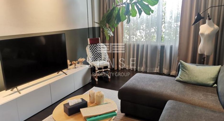 For sale and for rent 3 bedrooms townhouse in Watthana, Bangkok