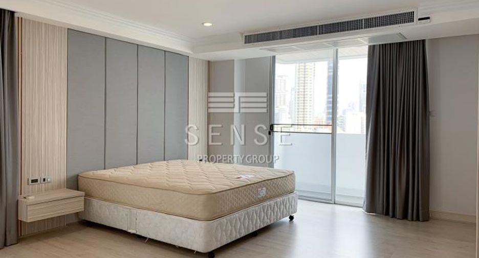 For rent 4 bedrooms condo in Khlong Toei, Bangkok