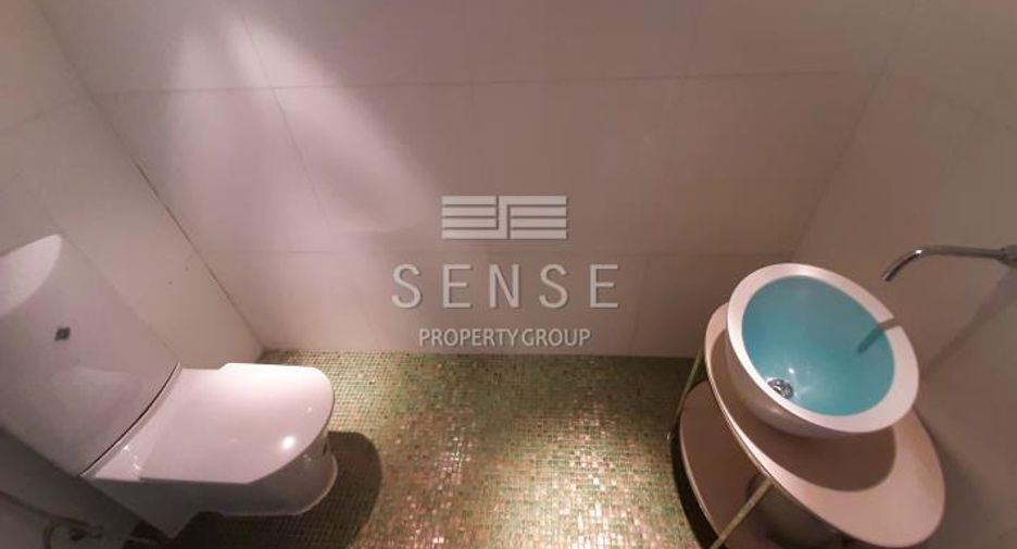 For sale 3 bedrooms condo in Pathum Wan, Bangkok