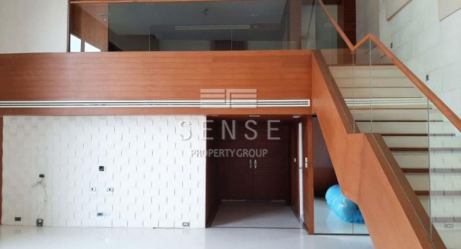 For sale 3 bedrooms condo in Pathum Wan, Bangkok