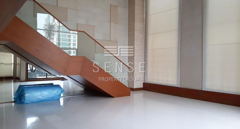 For sale 3 bedrooms condo in Pathum Wan, Bangkok