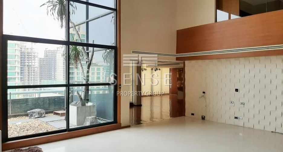For sale 3 bedrooms condo in Pathum Wan, Bangkok