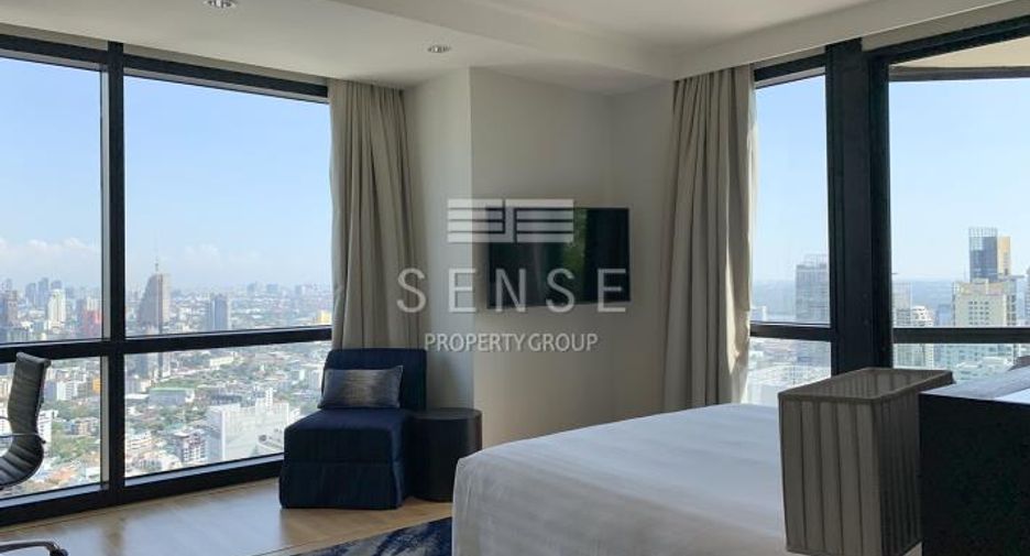 For rent 2 bedrooms condo in Khlong Toei, Bangkok