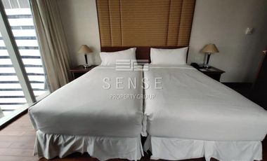 For rent 2 bedrooms condo in Khlong Toei, Bangkok