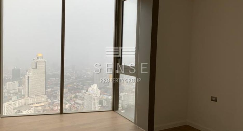 For sale 3 bedrooms condo in Khlong San, Bangkok