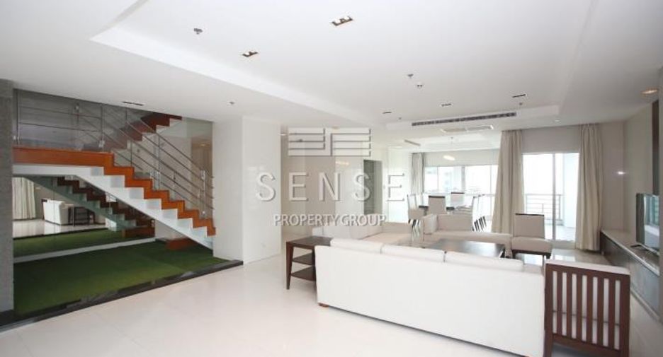 For rent 4 bedrooms condo in Pathum Wan, Bangkok