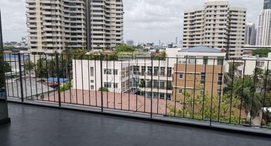 出租 4 卧室 公寓 在 Khlong Toei, 曼谷