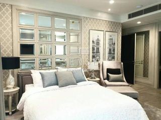 For rent 3 bedrooms condo in Pathum Wan, Bangkok