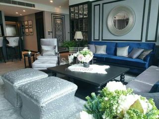 For rent 3 bedrooms condo in Pathum Wan, Bangkok