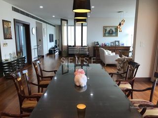 For rent 3 bedrooms condo in Pathum Wan, Bangkok