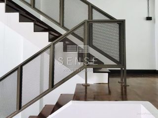 Casa adosada en venta y en alquiler de 3 habitaciones en Watthana, Bangkok