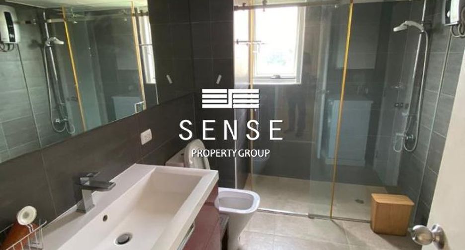 For sale and for rent 2 bedrooms condo in Watthana, Bangkok