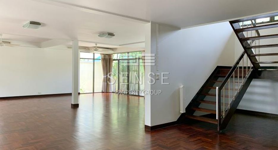 ให้เช่า 3 ห้องนอน บ้านเดี่ยว ใน วัฒนา, กรุงเทพฯ