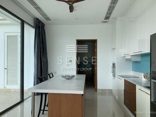 ให้เช่า 3 ห้องนอน คอนโด ใน วัฒนา, กรุงเทพฯ