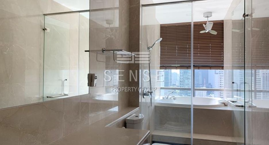 For rent 3 bedrooms condo in Watthana, Bangkok