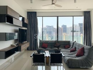 ให้เช่า 3 ห้องนอน คอนโด ใน วัฒนา, กรุงเทพฯ