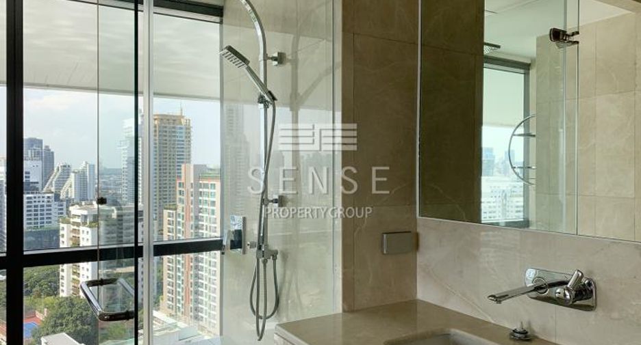 For rent 3 bedrooms condo in Watthana, Bangkok